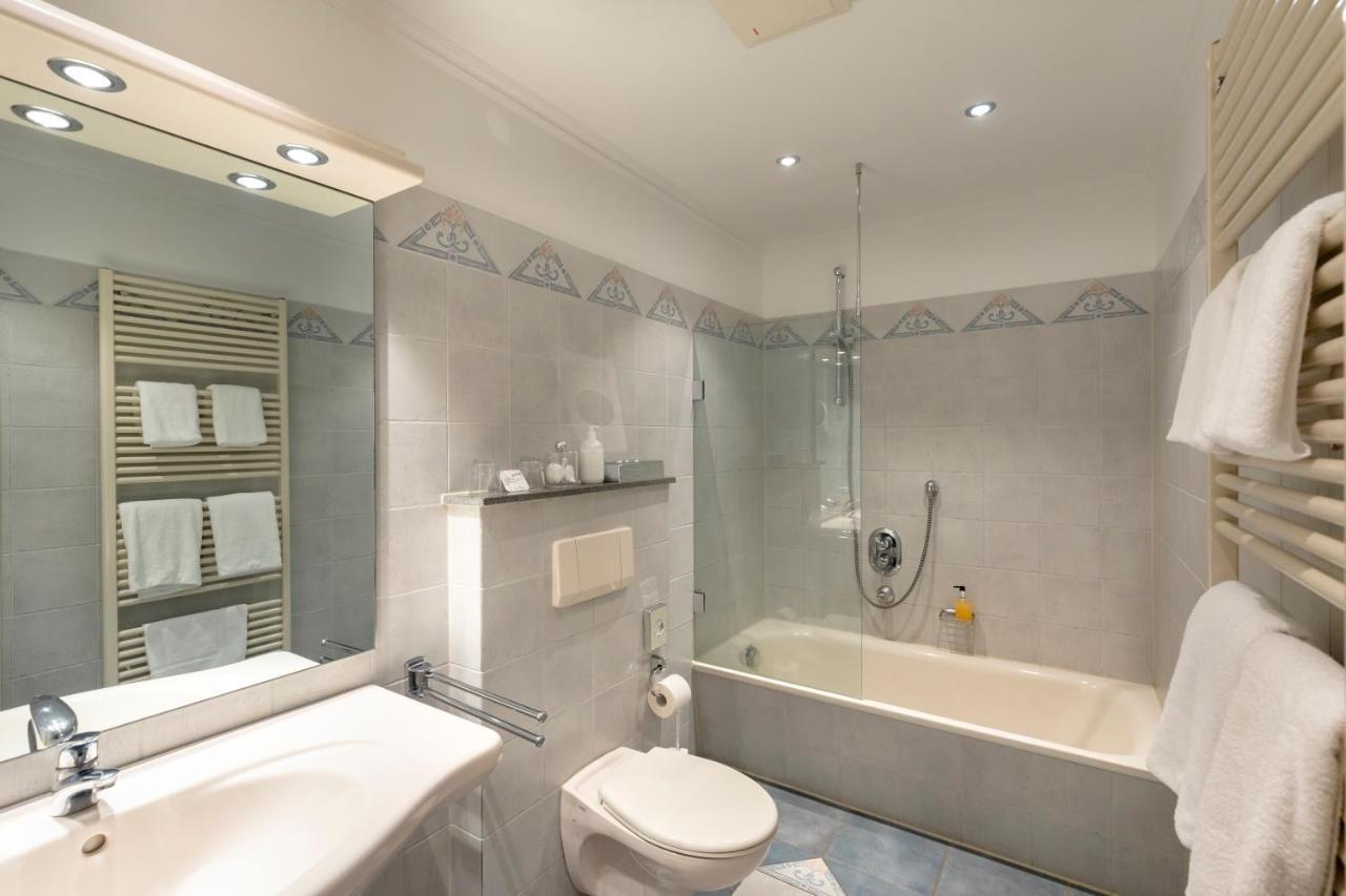 Gut Altona Hotel Dotlingen Luaran gambar
